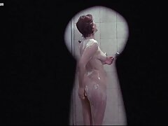 Lola Taylor in pigiama si accarezza la mattina video porno italiani da scaricare presto